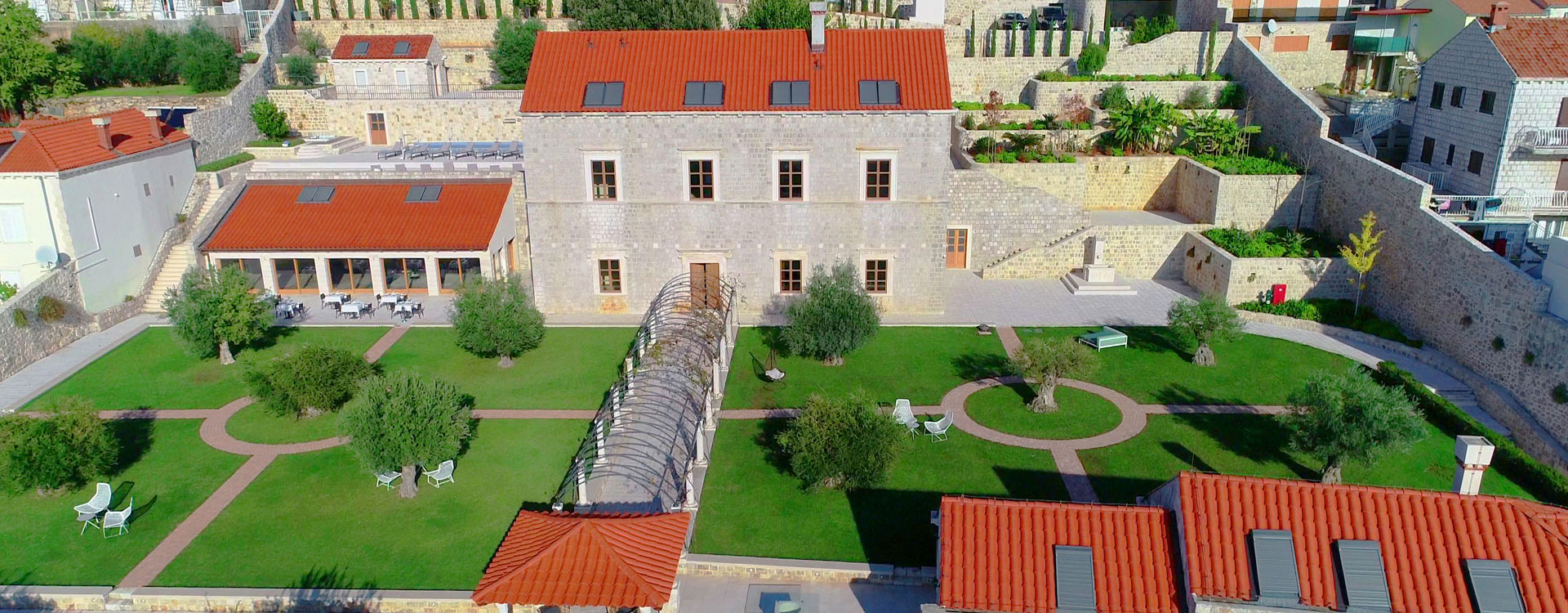 The Summer Villas of Dubrovnik